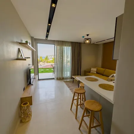 Charming 2-br With Pool And Sea Access F-3 55 شقة Ayvalı