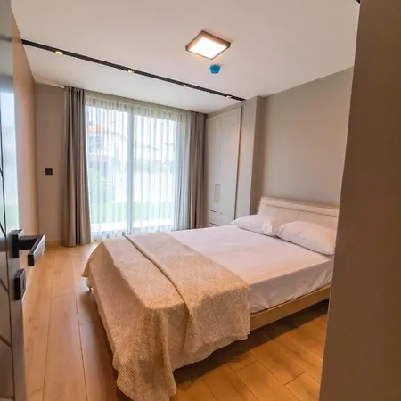 Charming 2-br With Pool And Sea Access F-3 55 * Ayvalı