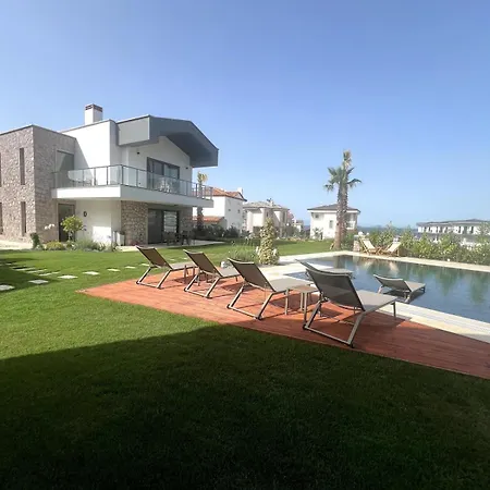 Charming 2-br With Pool And Sea Access F-3 55 Ayvalı