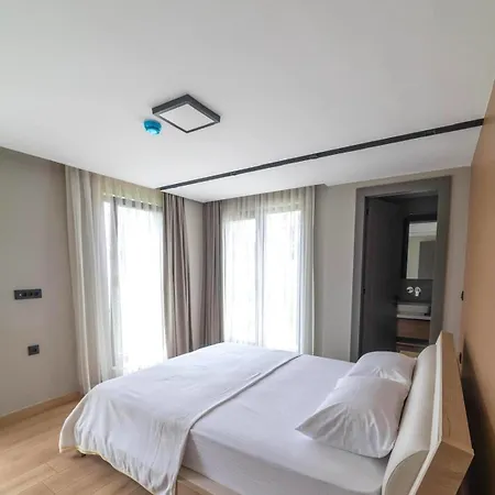 Charming 2-br With Pool And Sea Access F-3 55 * Ayvalı